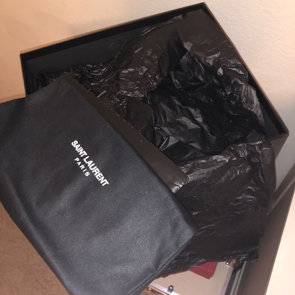 YSL TRIBUTE SANDAL. Such a pretty shoe. - Picture 5 of 5